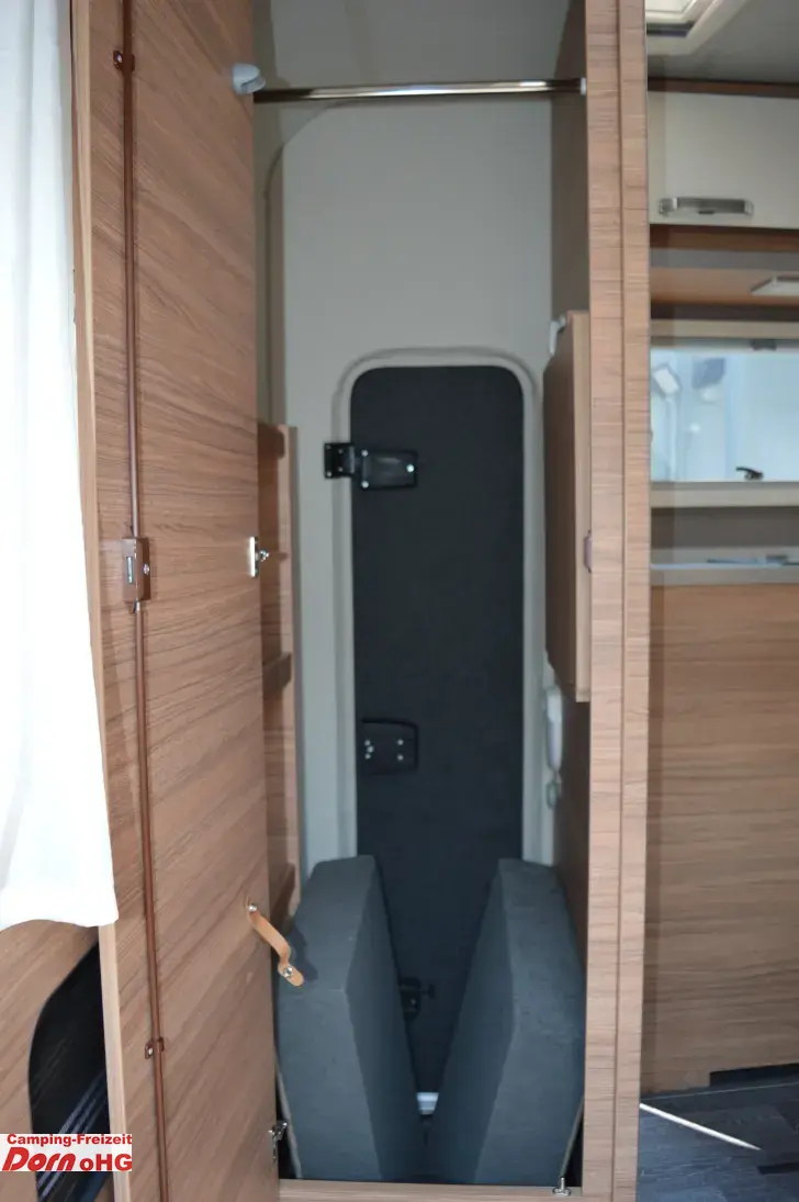 Fahrzeugbild Weinsberg X-CURSION VAN 500 LT EDITION [PEPPER] Easy-Move-Bett für 2 Personen #6
