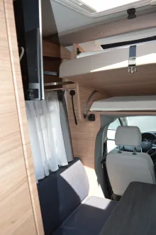 Fahrzeugbild Weinsberg X-CURSION VAN 500 LT EDITION [PEPPER] Easy-Move-Bett für 2 Personen #10