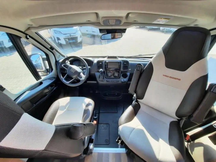 Fahrzeugbild Weinsberg CaraCompact EDITION PEPPER 600 MEG #16
