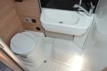Fahrzeugbild Weinsberg X-CURSION VAN 500 LT EDITION [PEPPER] Easy-Move-Bett für 2 Personen #14