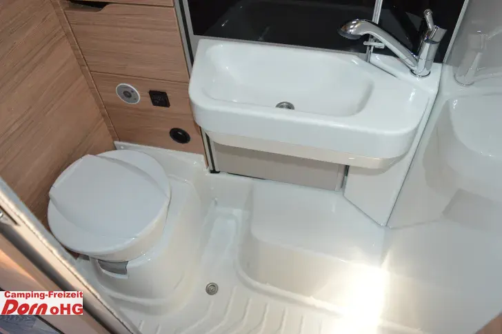 Fahrzeugbild Weinsberg X-CURSION VAN 500 LT EDITION [PEPPER] Easy-Move-Bett für 2 Personen #14
