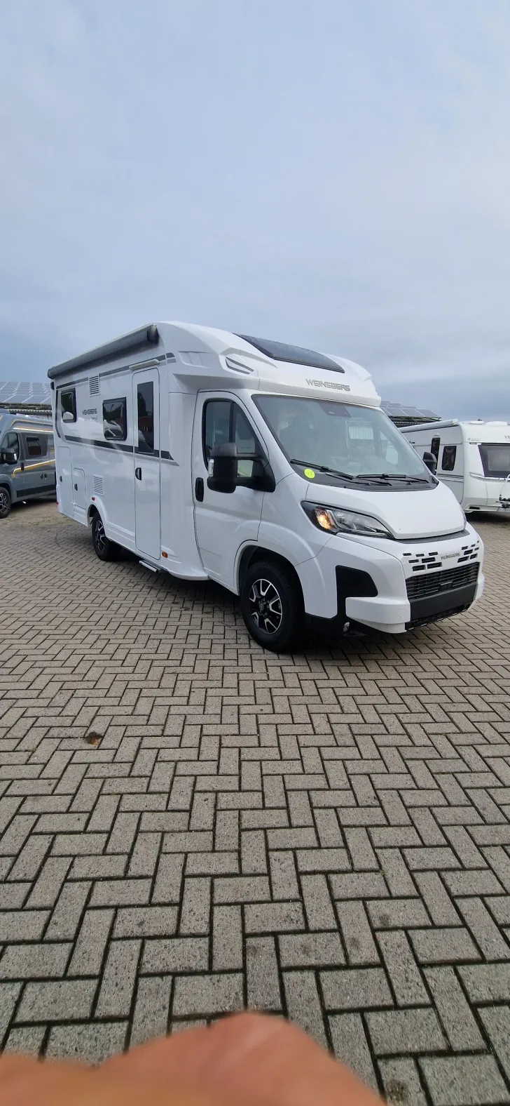 Fahrzeugbild Weinsberg CaraSuite EDITION SPICY 650 MEG 2027er Modell #1
