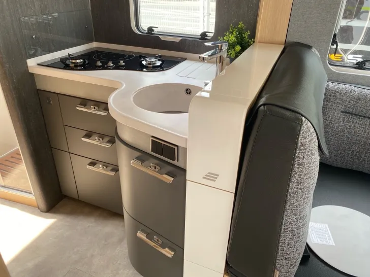Fahrzeugbild Hymer B-Klasse ML I BlackLine 780 CARAVAN SALON DEAL #11