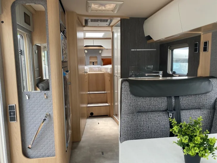 Fahrzeugbild Hymer B-Klasse ML I BlackLine 780 CARAVAN SALON DEAL #17