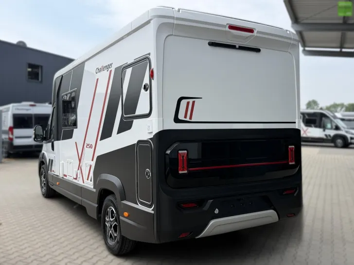 Fahrzeugbild Challenger X Open Edition X250 Automatik Safety Paket 2026 #5