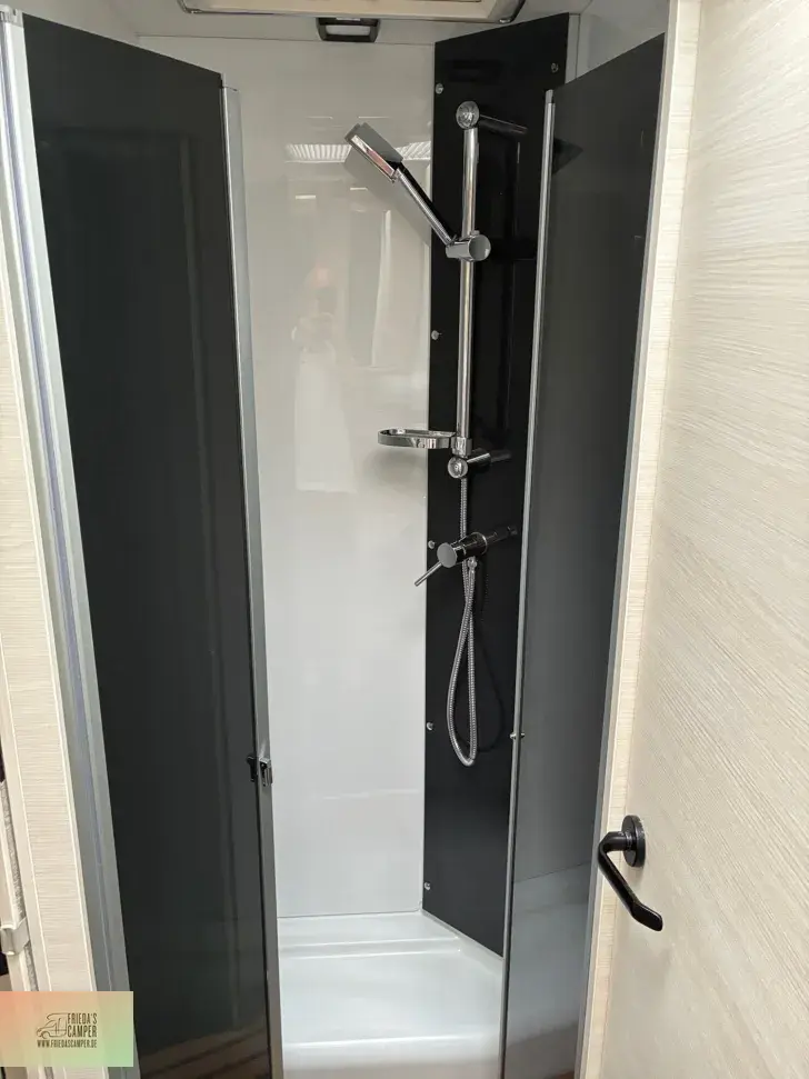 Fahrzeugbild Chausson Titanium Ultimate 777 alle Pakete,Garant. #13