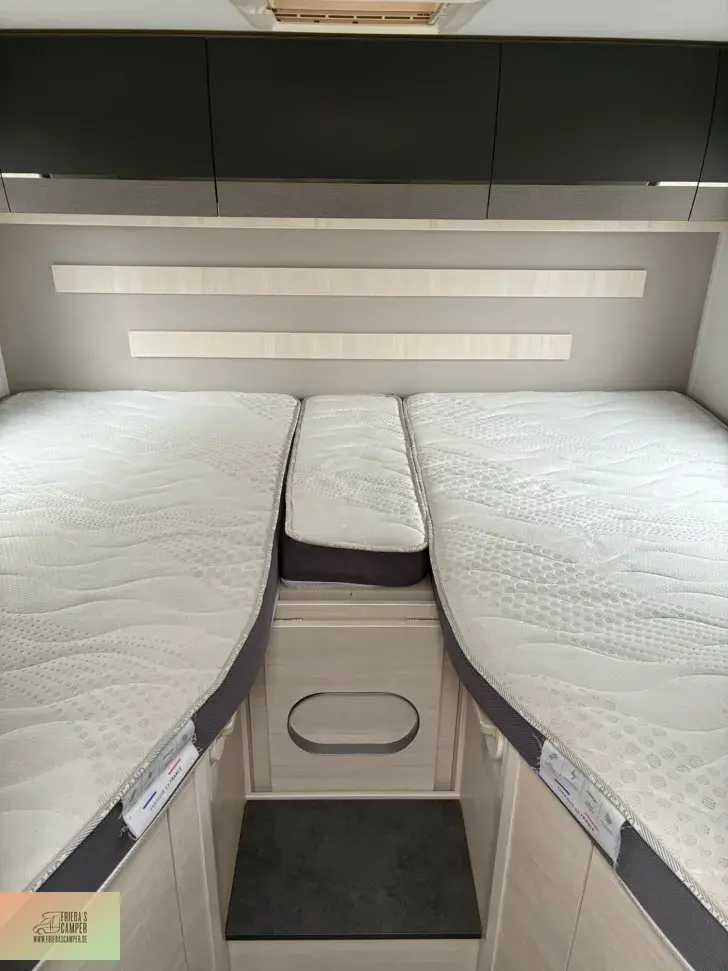Fahrzeugbild Chausson Titanium Ultimate 777 alle Pakete,Garant. #14