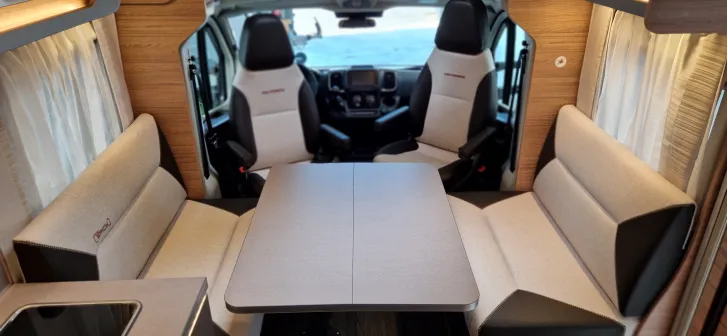Fahrzeugbild Weinsberg CaraSuite EDITION SPICY 700 DX #4