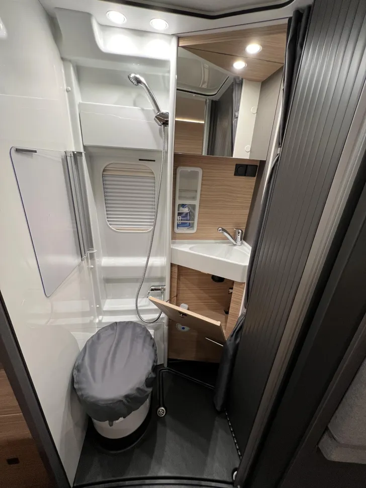 Fahrzeugbild Malibu Relax 640 LE R ambition Fiat (728) #35