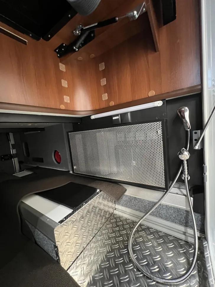 Fahrzeugbild Carthago liner-for-two I 53 Iveco (324) #47
