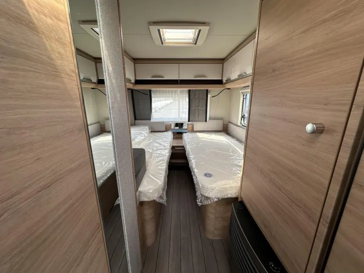 Fahrzeugbild Knaus Südwind BLACK SELECTION 540 UE Modell 2027 #5