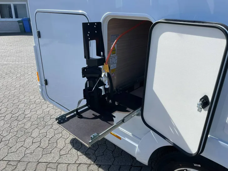 Fahrzeugbild Hobby MAXIA T 710 GE #47