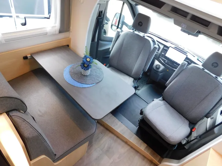 Fahrzeugbild Sunlight Adventure T Ford 670S ACC+Hubbett+Autom.+Xenon #15