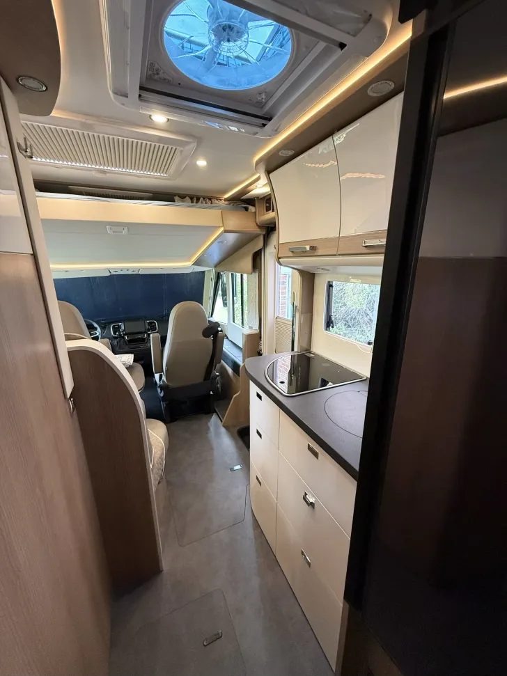 Fahrzeugbild Malibu I 441 KB-LE 5J. Gar+Clesana+Hubstütz+230v #4