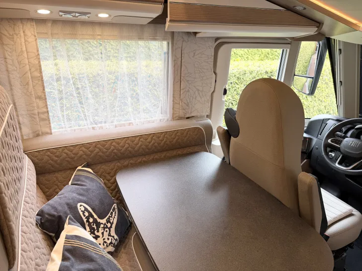 Fahrzeugbild Malibu I 441 KB-LE 5J. Gar+Clesana+Hubstütz+230v #9