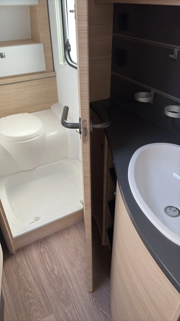 Toilette Fendt Apero 495 SFB
