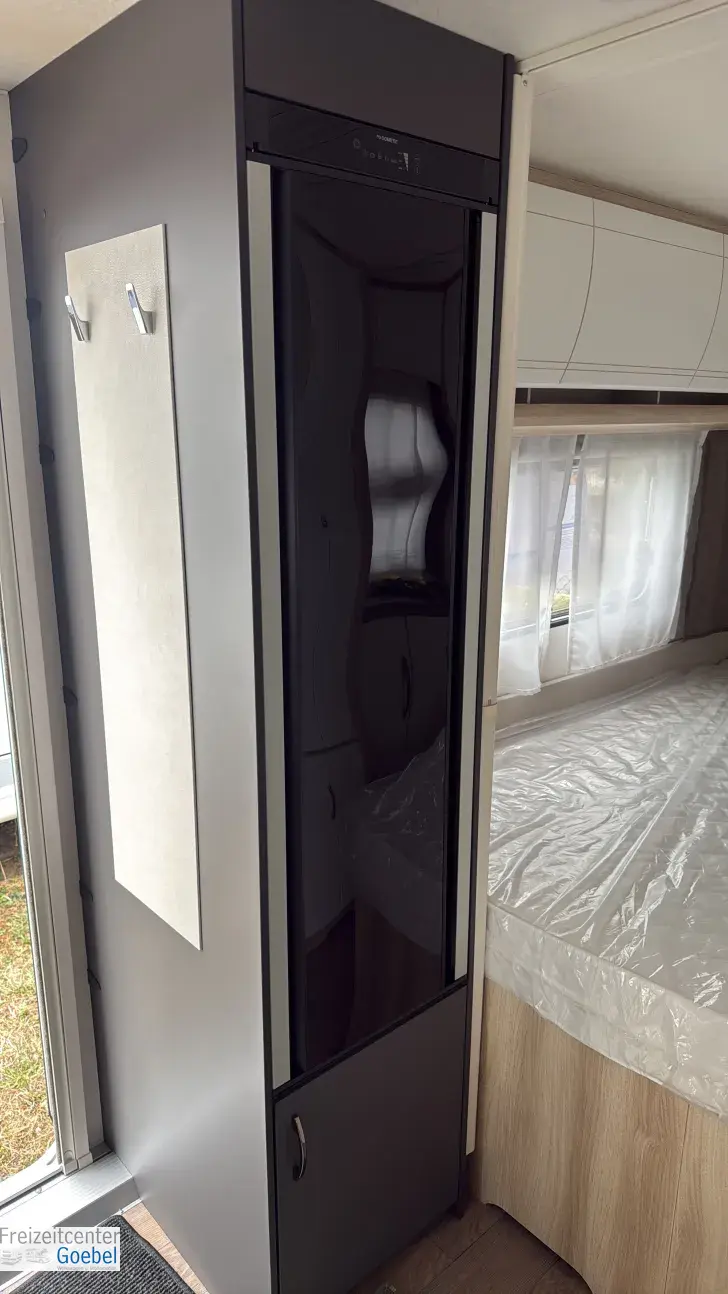 Fahrerhaus Hobby De Luxe 495 WFB Auflastung 1800 kg