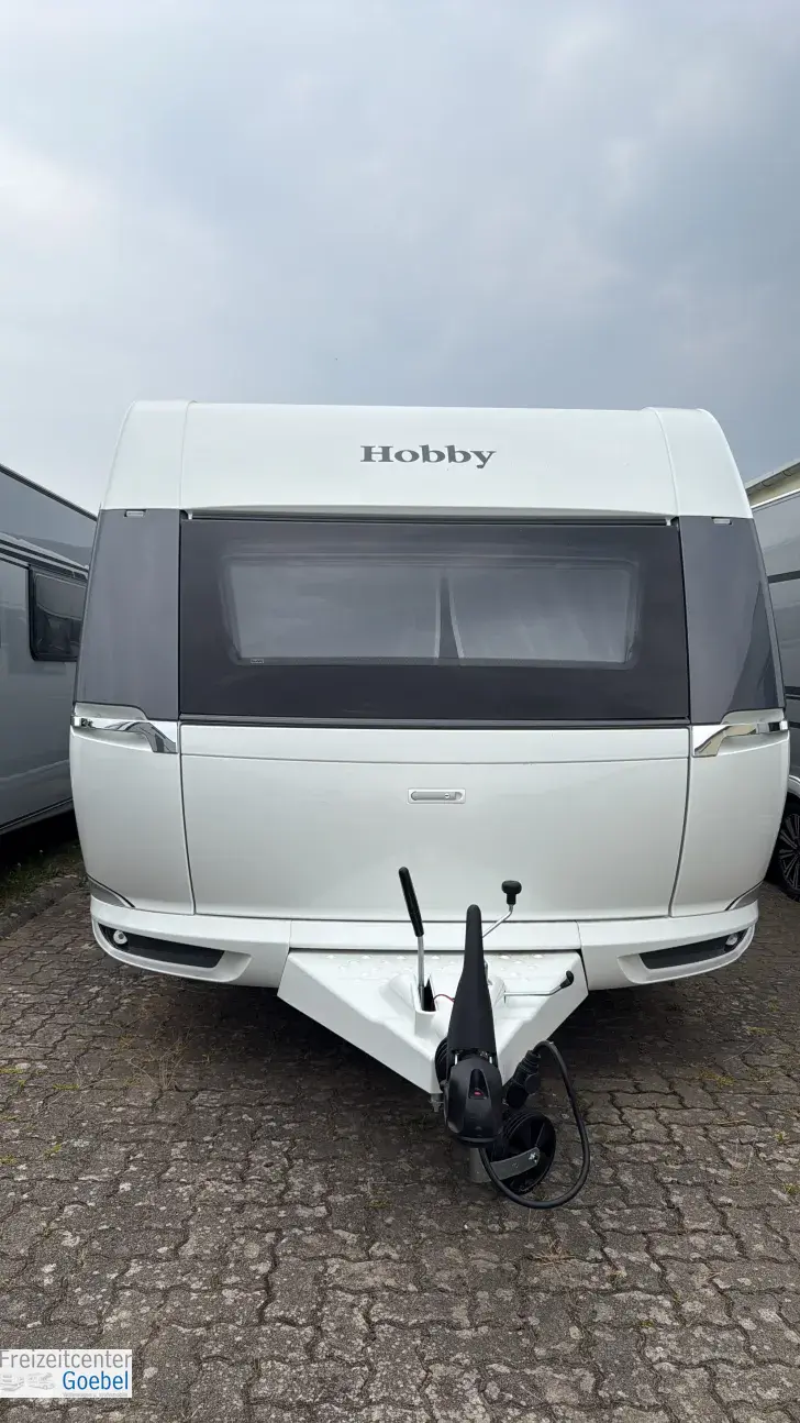 Frontal Vorne Hobby Prestige 720 WQC Backofen
