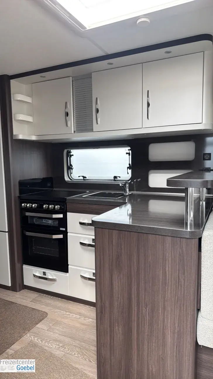 Küchen Hobby Prestige 720 WQC Backofen