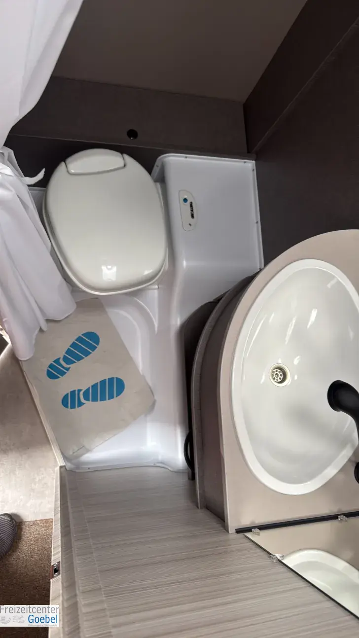 Toilette Dethleffs c' joy 420 QSH Active