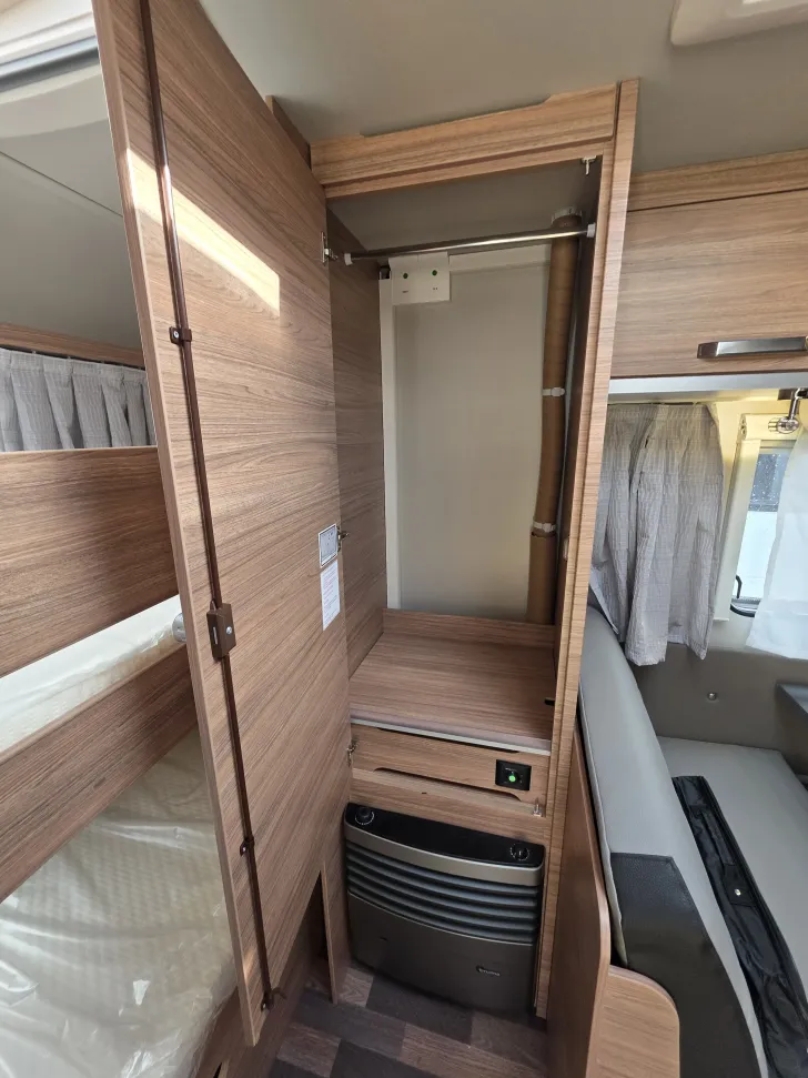 Fahrzeugbild Weinsberg CaraOne EDITION HOT 500 FDK #17
