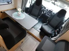 Fahrzeugbild Sunlight Sub TS 67 Automatik, Hubbett, Alufelgen, Markise #12