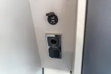 Fahrzeugbild Ahorn Camp Van 550 *Automatik*Kamera*Außendusche #18