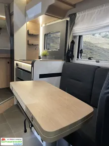 Fahrzeugbild Pilote FORD ATLAS A630G #7