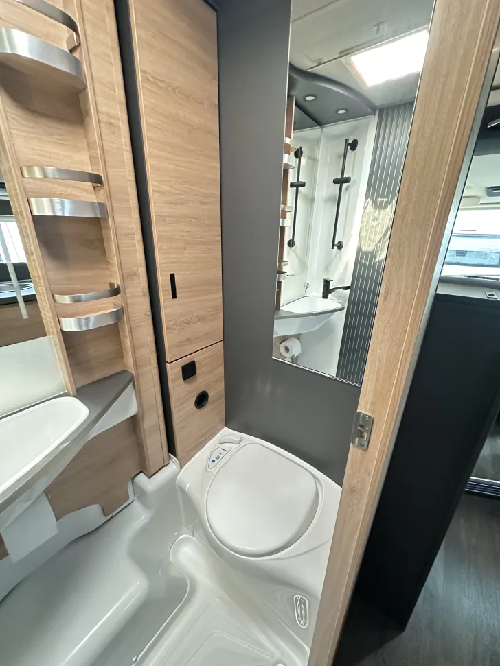 Fahrzeugbild Knaus L!VE I 650 MEG Live I 650 - Verfügbar 11.2026 #20