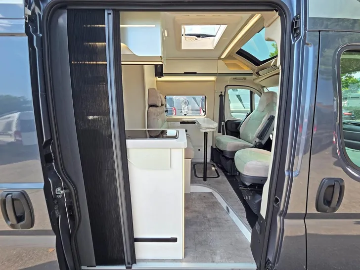 Fahrzeugbild Karmann Mobil Davis Lifestyle DA 600 LS CONCEPT*AUTOMATIK* #4