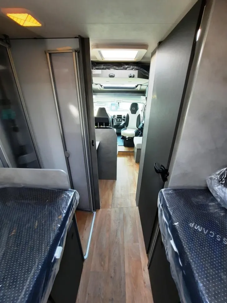 Fahrzeugbild Crosscamp EXPDN 7.4 E Verfüg./Sparen Sie 5.347,- € #4