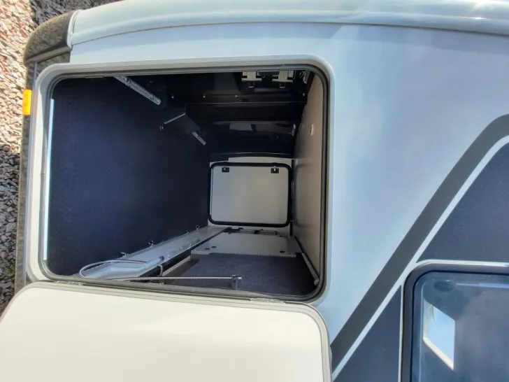 Fahrzeugbild Bürstner Signature SFT 7.5 Verfüg./Sparen Sie 9.788,- € #20