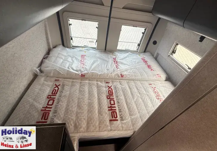 Fahrzeugbild Hymer Camper Van Redwood 600 140 PS Automatik #11