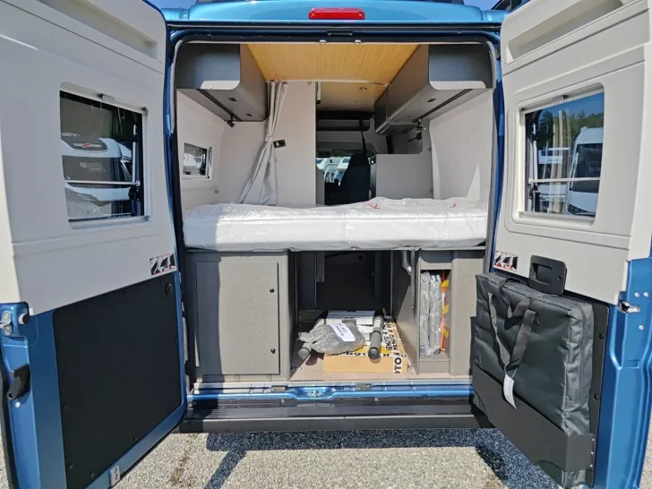 Fahrzeugbild Hymer Redwood 601 #21