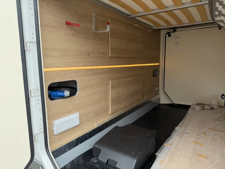 Fahrzeugbild Mobilvetta Kea P90, SAT, TV, Luftfeder #15