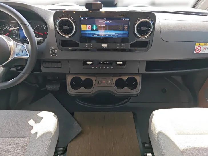 Fahrzeugbild Carthago C2-tourer I 145 RB LE comfort Mercedes #9