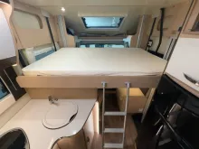 Fahrzeugbild Forster T 738 EB / Einzelbetten + Hubbett/Solar #12