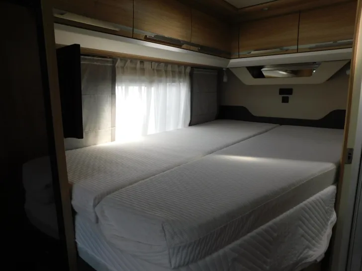 Fahrzeugbild Knaus Sky Ti 650 MF Platinum Selection Autark+Maxxfan+ #10