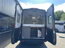 Fahrzeugbild LMC Innovan Ford 590 Super Adventure-Mobil #5