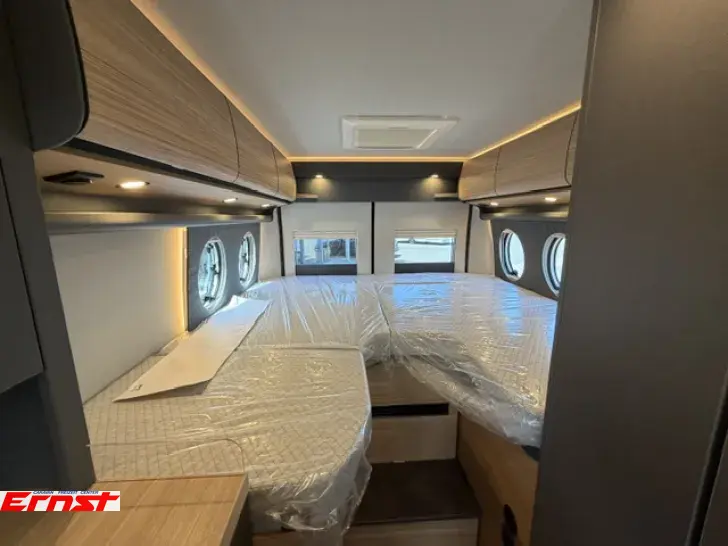 Fahrzeugbild Malibu Van First Class - Two Rooms 640 LE RB charming GT skyview #4