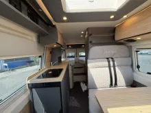 Fahrzeugbild Malibu Van First Class - Two Rooms 640 LE RB charming GT skyview #9