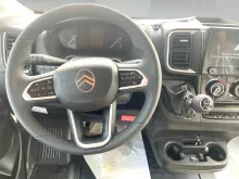 Fahrzeugbild Carado pro A 328 6,99m Längsbett-Alkoven #7