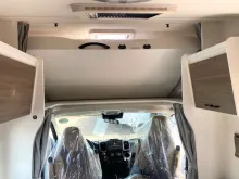 Fahrzeugbild Carado pro A 328 6,99m Längsbett-Alkoven #19