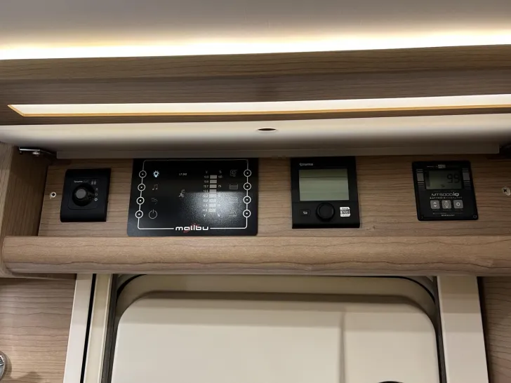 Fahrzeugbild Malibu I 460 LE (546) #16