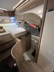 Fahrzeugbild Malibu I 460 LE (546) #24