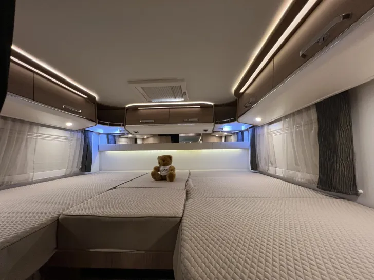 Fahrzeugbild Malibu I 460 LE (546) #26