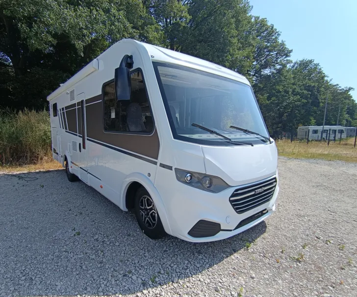 Fahrzeugbild Carado I 447 180PS Autom., Maxi 4.4t, 5.Sitzplatz, C6E #1