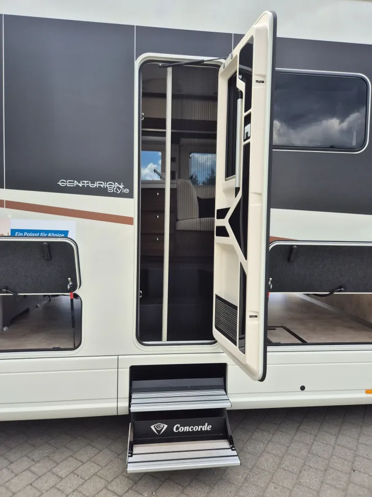 Fahrzeugbild Concorde Carver 850 LI GSR II *Dieselheizung*Gas-Frei* #8