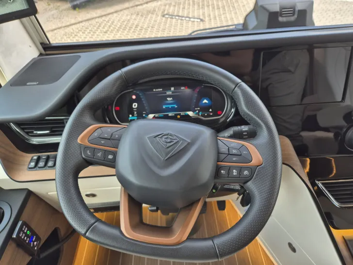 Fahrzeugbild Concorde Carver 850 LI GSR II *Dieselheizung*Gas-Frei* #12