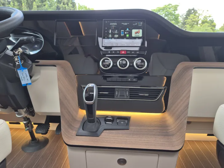 Fahrzeugbild Concorde Carver 850 LI GSR II *Dieselheizung*Gas-Frei* #14